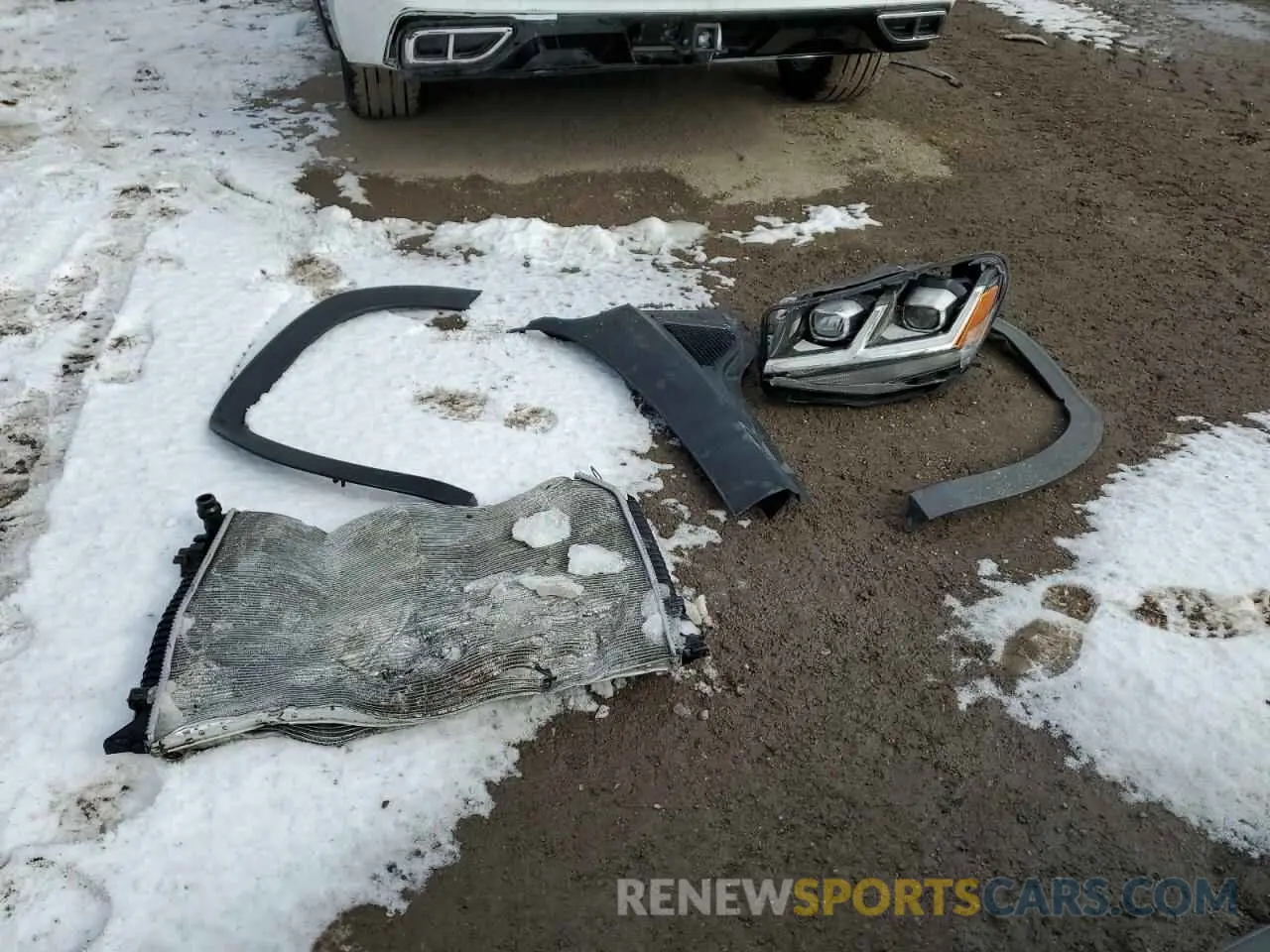 13 Photograph of a damaged car 1V2FR2CA8MC561355 VOLKSWAGEN ATLAS 2021