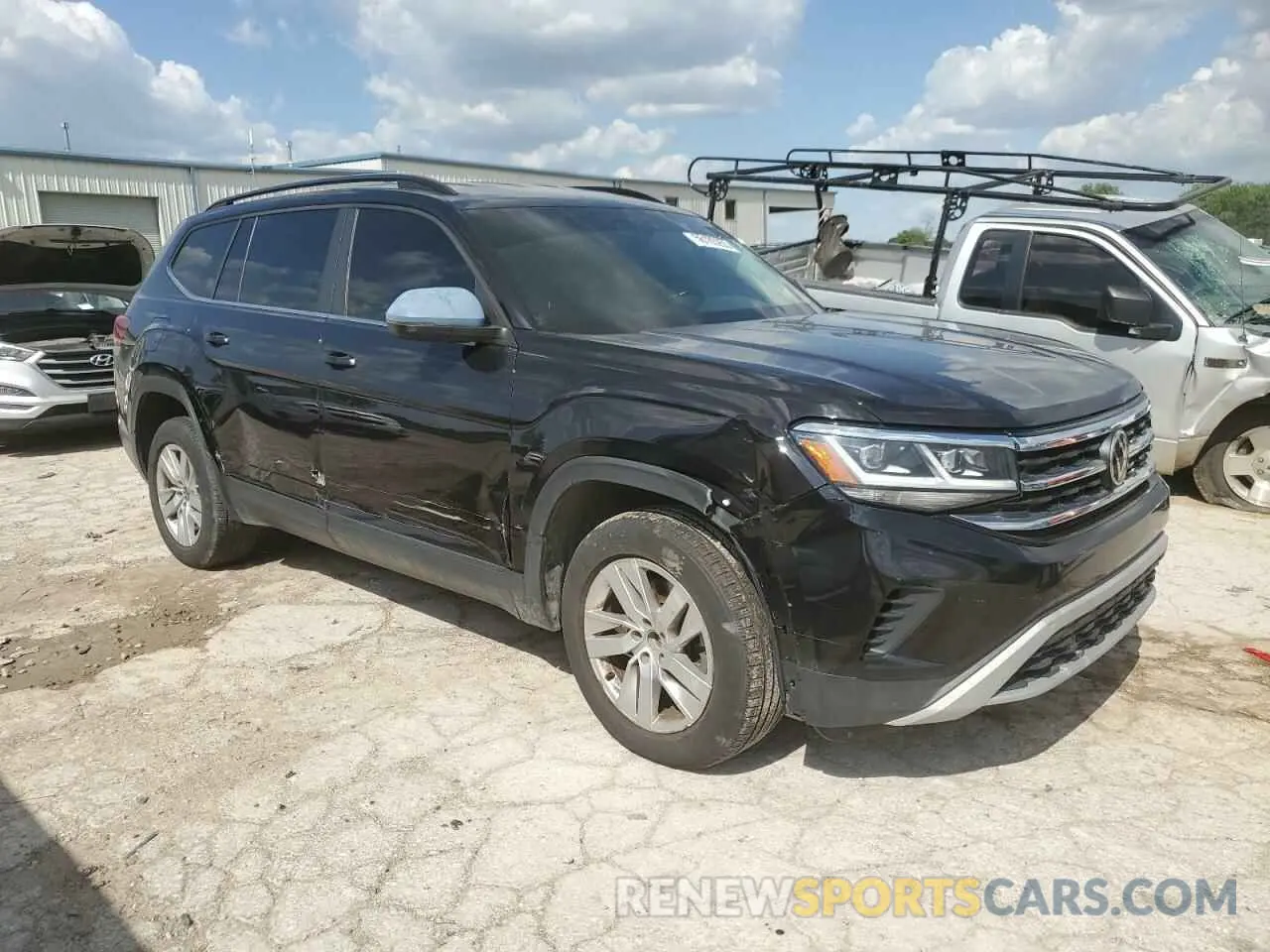 4 Photograph of a damaged car 1V2GP2CA7MC506793 VOLKSWAGEN ATLAS 2021