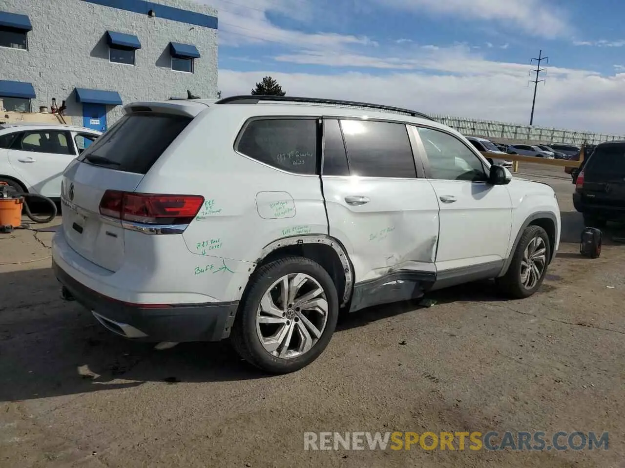 3 Фотография поврежденного автомобиля 1V2HR2CA0MC526141 VOLKSWAGEN ATLAS 2021