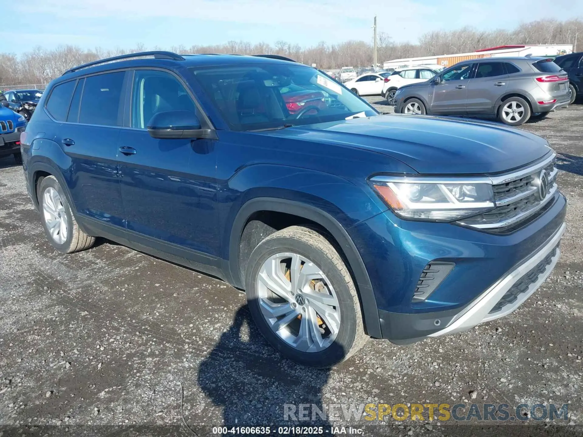 1 Photograph of a damaged car 1V2HR2CA1MC559181 VOLKSWAGEN ATLAS 2021