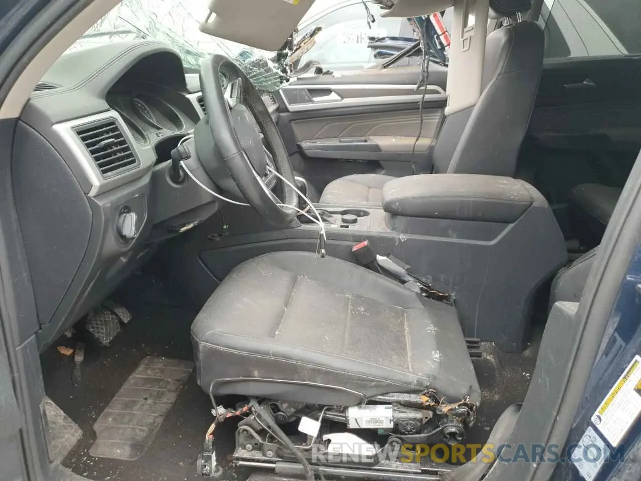 7 Photograph of a damaged car 1V2HR2CA4MC538972 VOLKSWAGEN ATLAS 2021