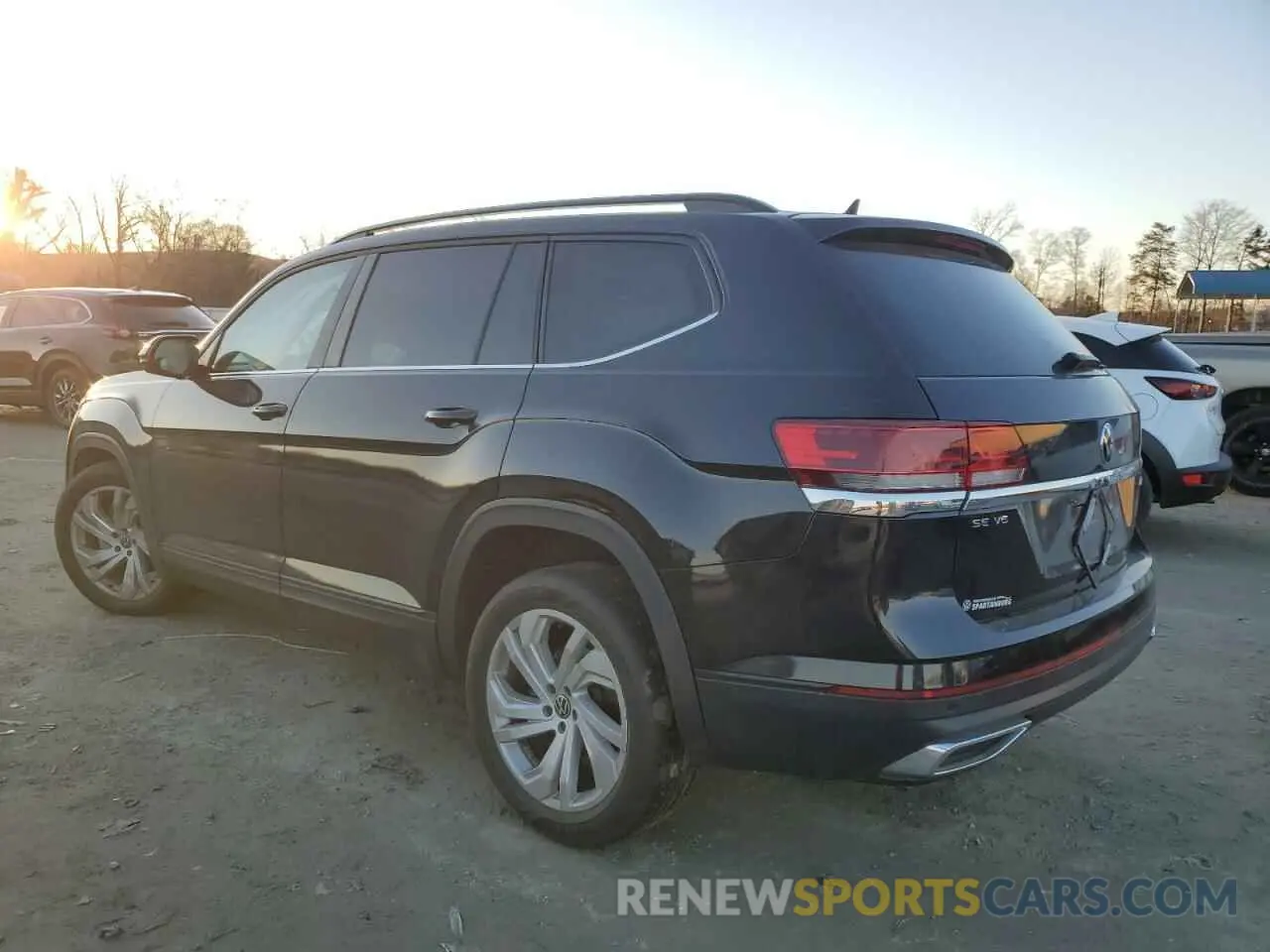 2 Фотография поврежденного автомобиля 1V2HR2CA6MC608696 VOLKSWAGEN ATLAS 2021