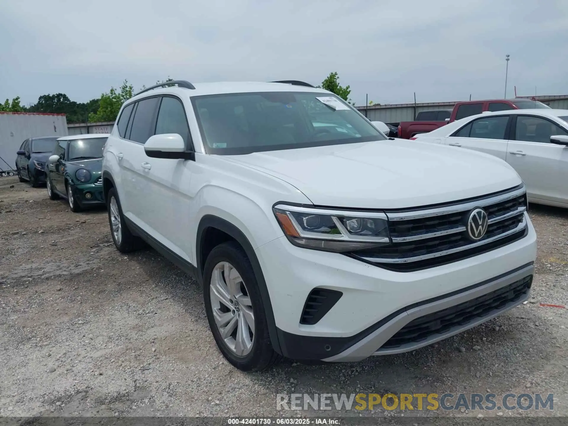 1 Photograph of a damaged car 1V2HR2CA7MC556625 VOLKSWAGEN ATLAS 2021