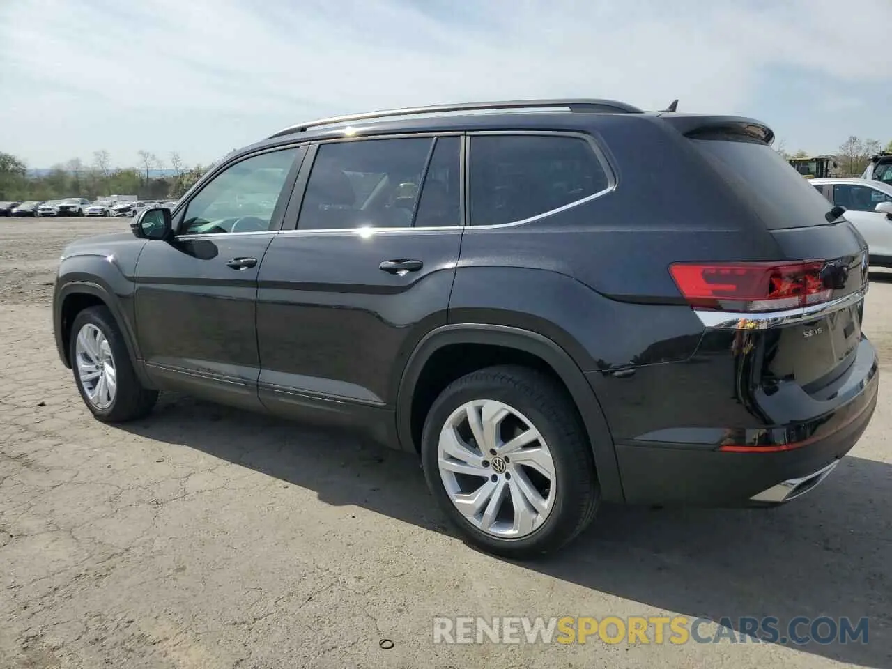 2 Фотография поврежденного автомобиля 1V2HR2CA8MC590444 VOLKSWAGEN ATLAS 2021