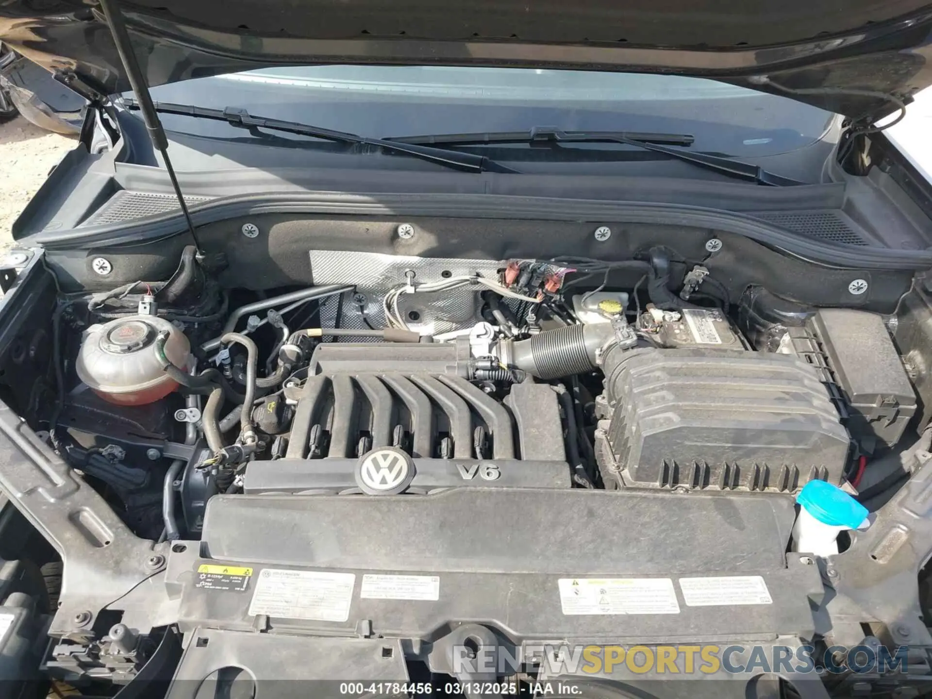 10 Фотография поврежденного автомобиля 1V2HR2CA9MC578058 VOLKSWAGEN ATLAS 2021