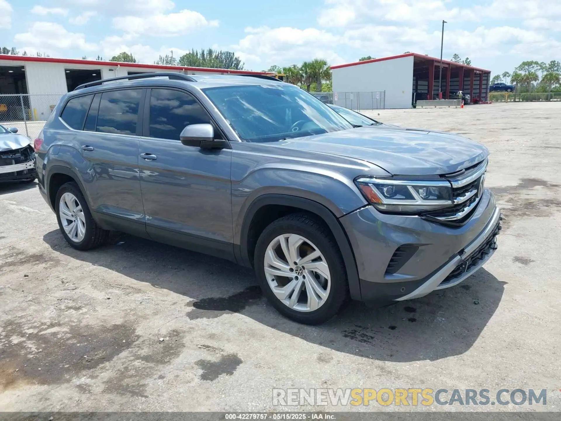 1 Фотография поврежденного автомобиля 1V2HR2CA9MC585740 VOLKSWAGEN ATLAS 2021