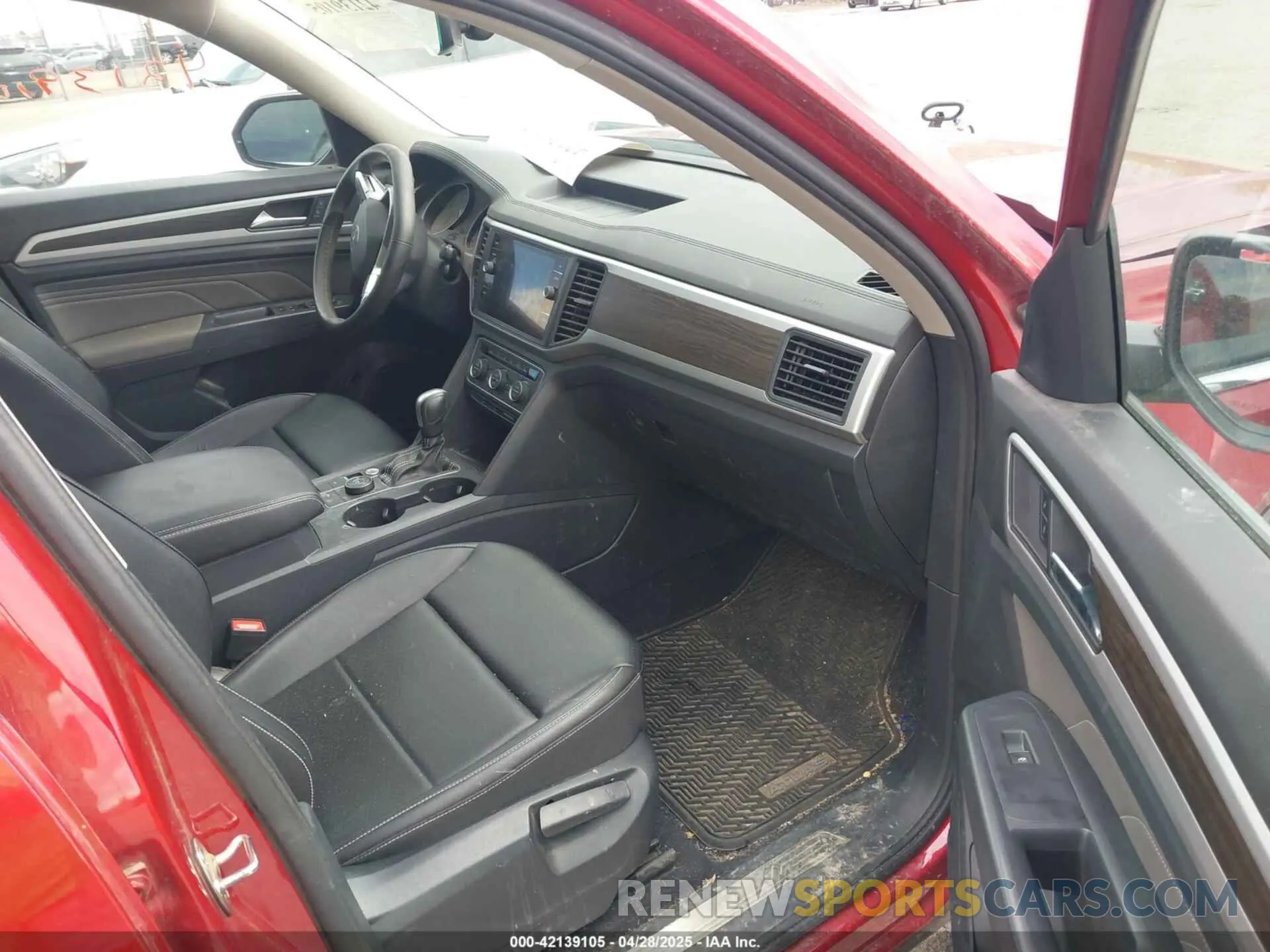 5 Фотография поврежденного автомобиля 1V2HR2CAXMC574861 VOLKSWAGEN ATLAS 2021