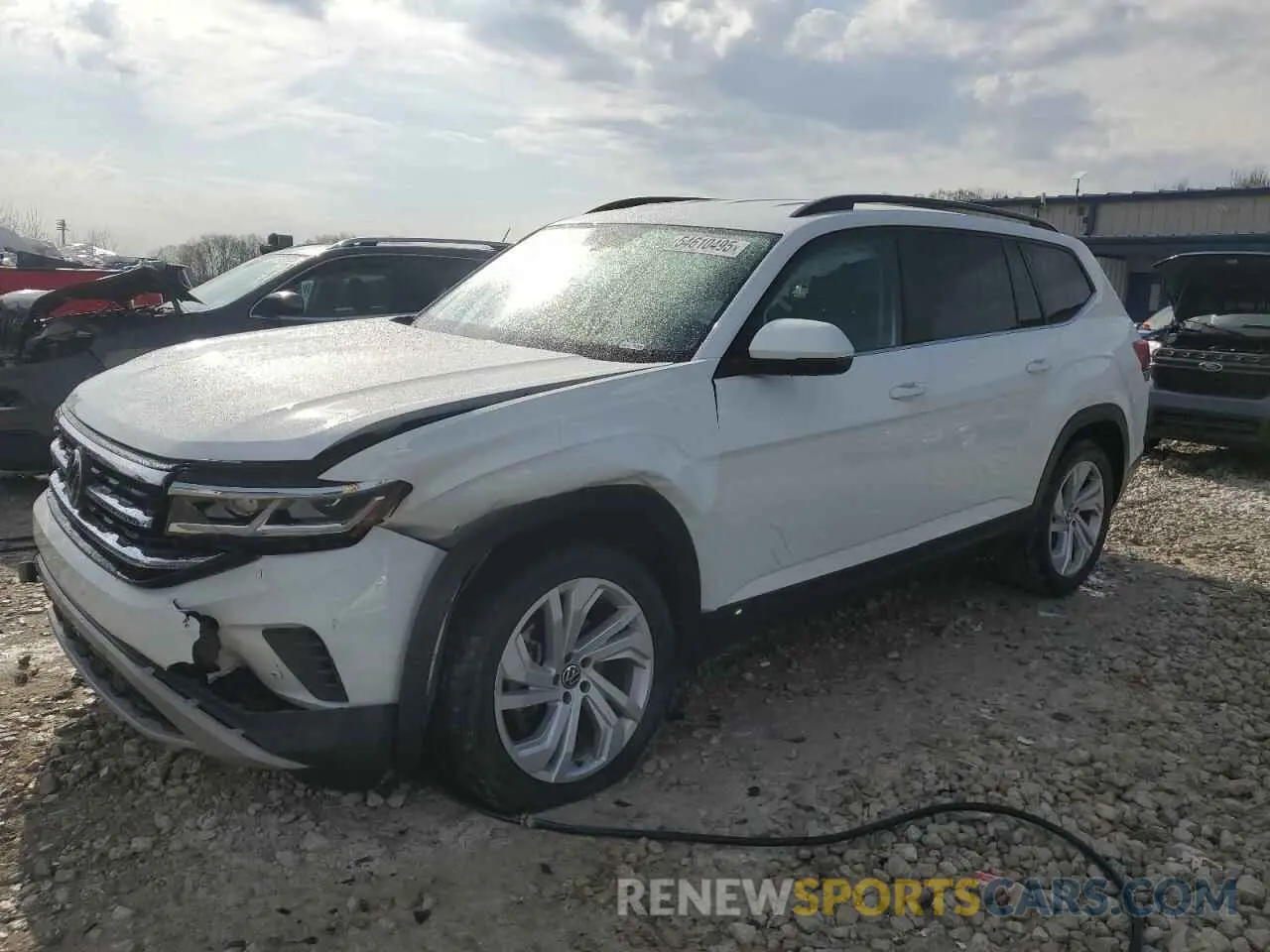 1 Photograph of a damaged car 1V2HR2CAXMC583950 VOLKSWAGEN ATLAS 2021
