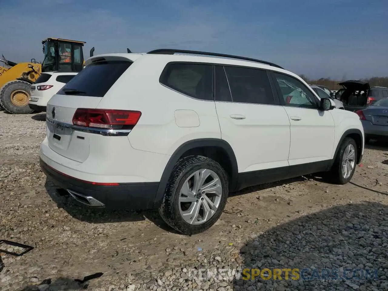 3 Photograph of a damaged car 1V2HR2CAXMC583950 VOLKSWAGEN ATLAS 2021
