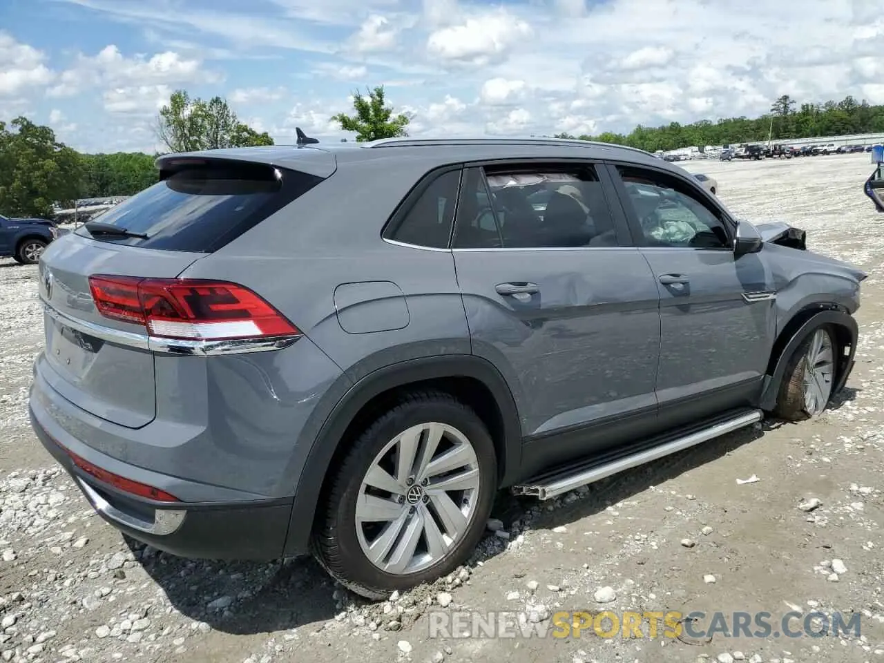 3 Фотография поврежденного автомобиля 1V2JC2CA6MC227031 VOLKSWAGEN ATLAS 2021