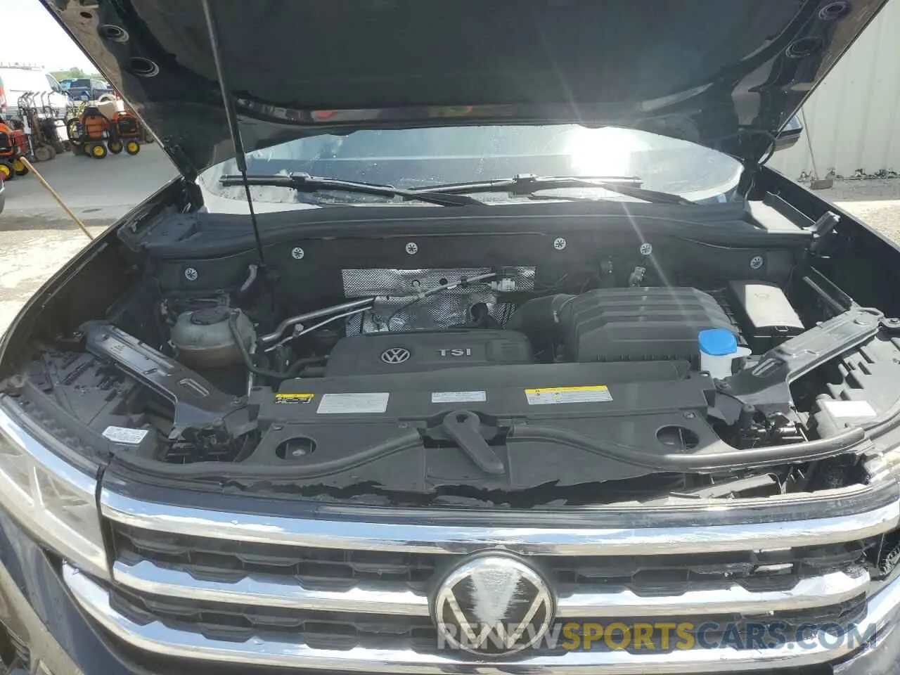 12 Photograph of a damaged car 1V2JC2CA8MC204608 VOLKSWAGEN ATLAS 2021