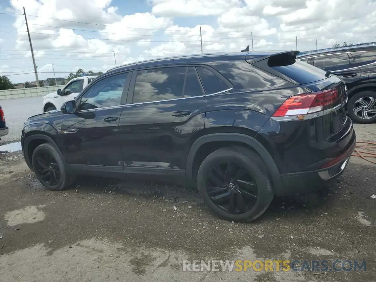 2 Photograph of a damaged car 1V2JC2CA8MC204608 VOLKSWAGEN ATLAS 2021