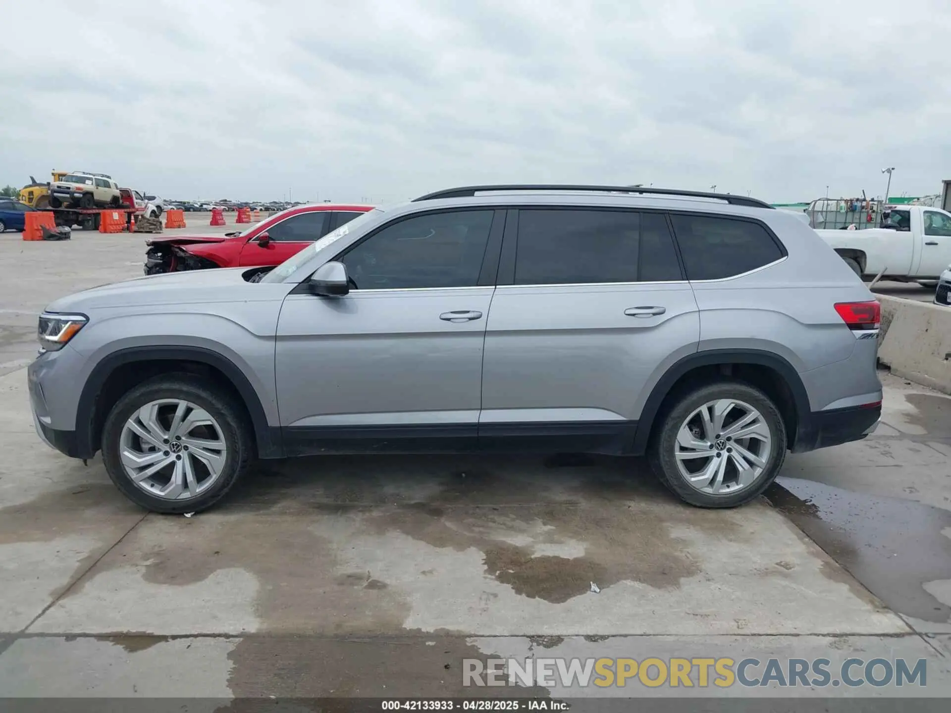 14 Фотография поврежденного автомобиля 1V2JR2CA2MC539992 VOLKSWAGEN ATLAS 2021