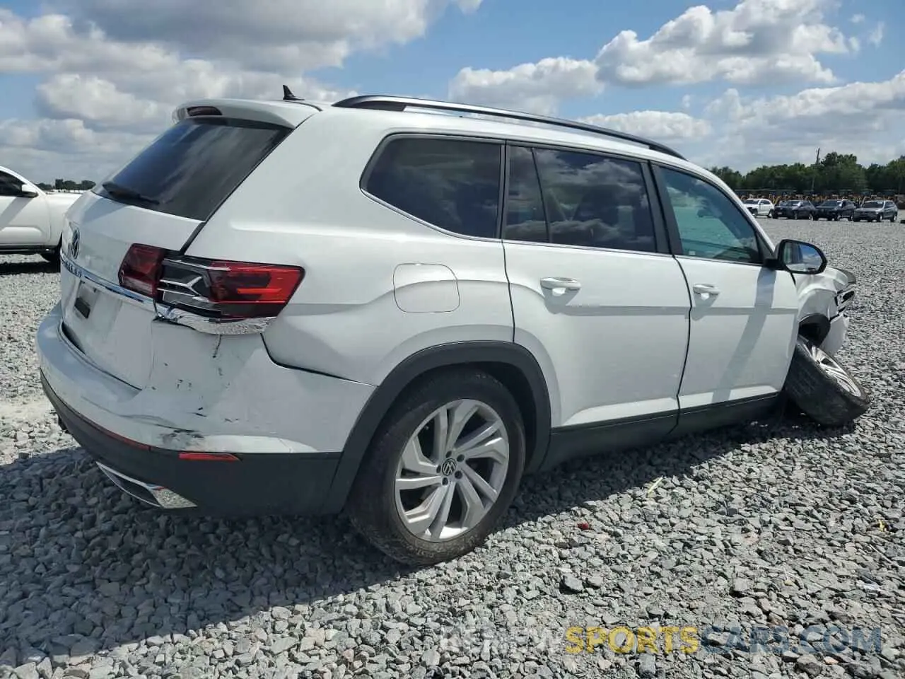 3 Photograph of a damaged car 1V2JR2CA8MC565822 VOLKSWAGEN ATLAS 2021