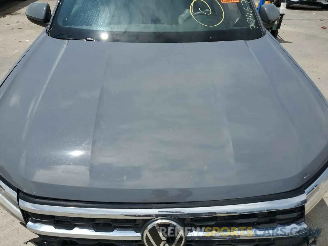 12 Photograph of a damaged car 1V2KC2CA1MC239818 VOLKSWAGEN ATLAS 2021