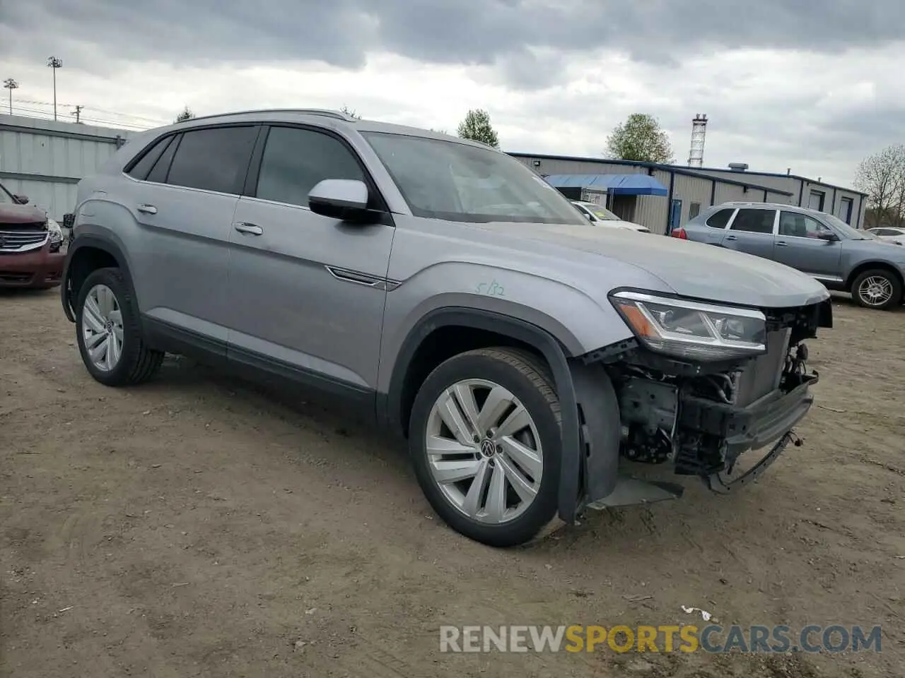 4 Photograph of a damaged car 1V2KE2CA5MC205519 VOLKSWAGEN ATLAS 2021