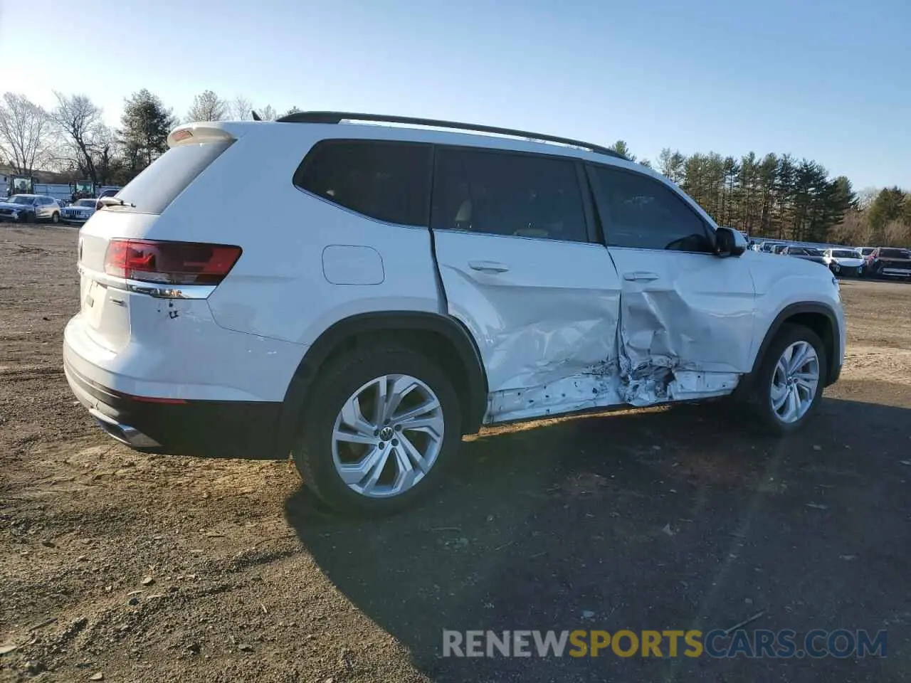 3 Photograph of a damaged car 1V2KP2CA2MC546094 VOLKSWAGEN ATLAS 2021