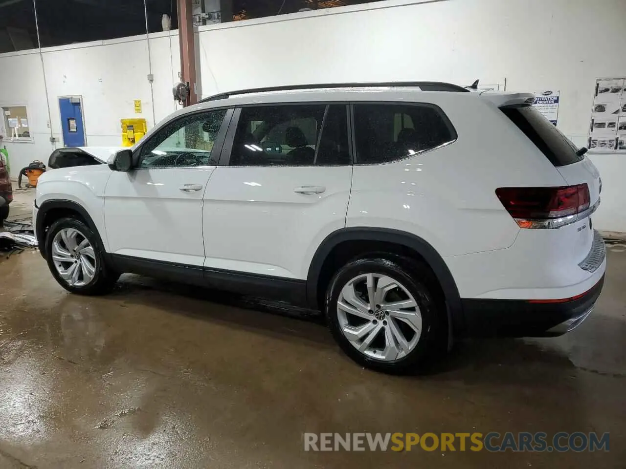 2 Photograph of a damaged car 1V2KR2CA2MC546509 VOLKSWAGEN ATLAS 2021