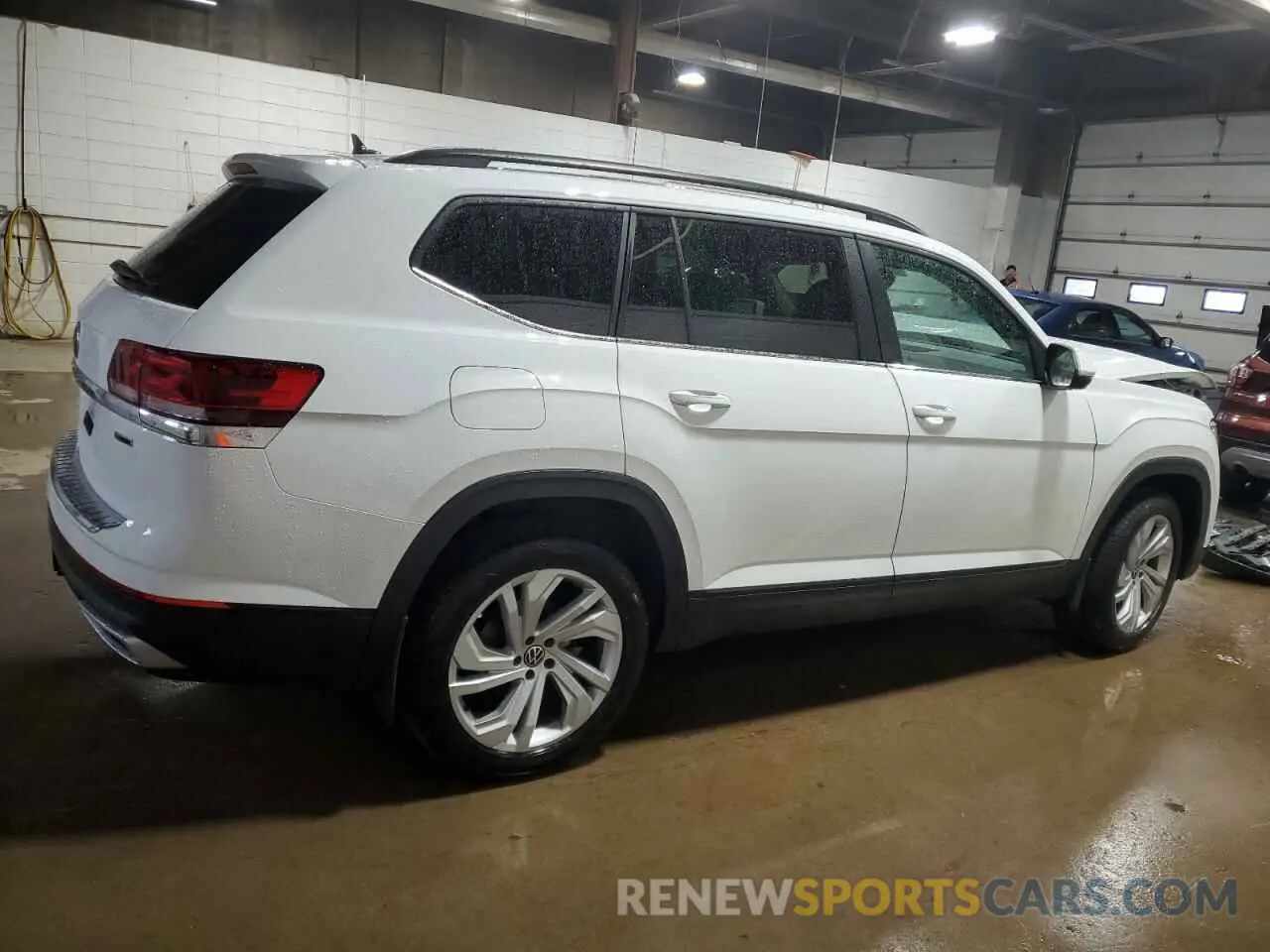 3 Photograph of a damaged car 1V2KR2CA2MC546509 VOLKSWAGEN ATLAS 2021