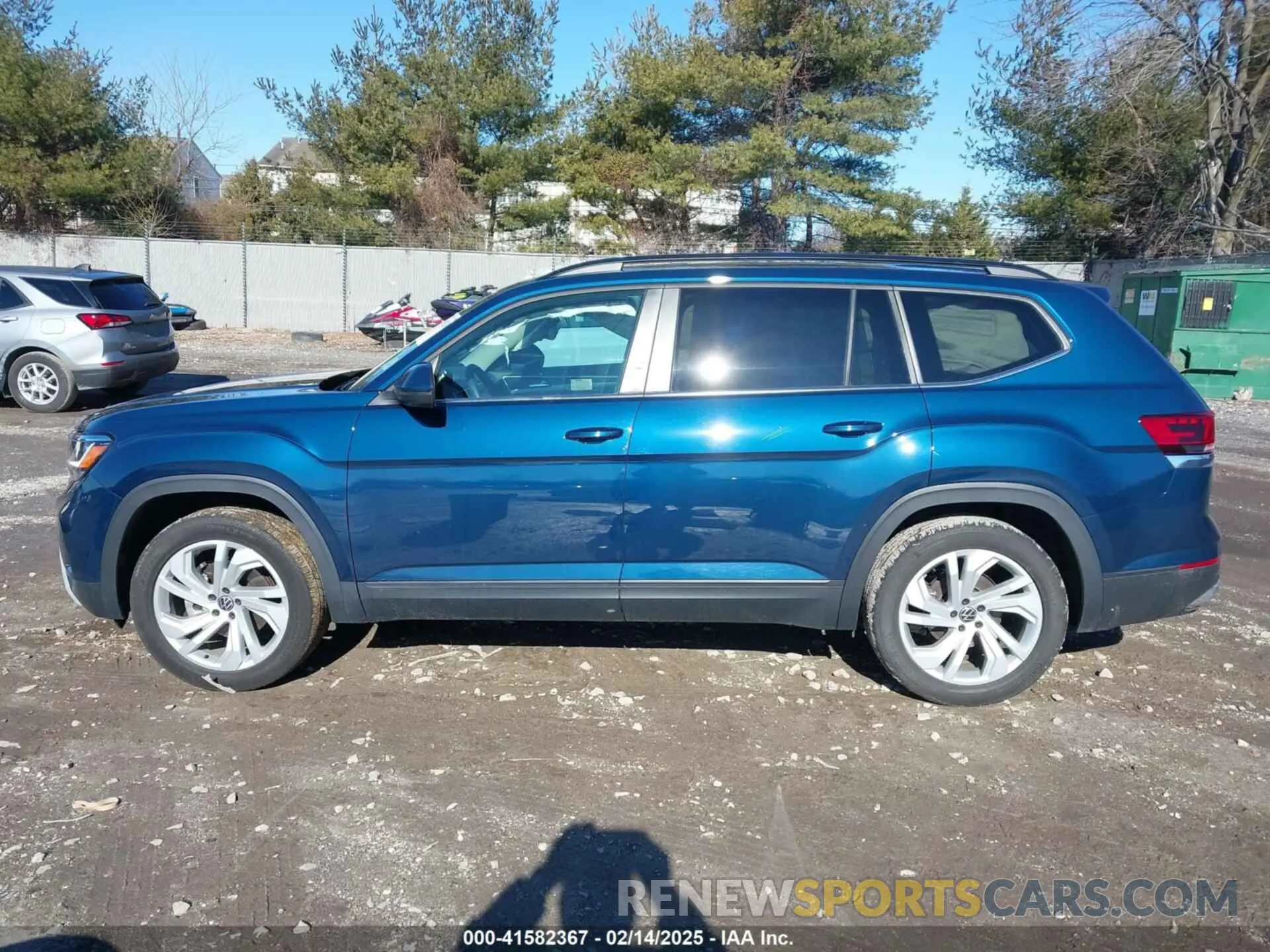 13 Photograph of a damaged car 1V2KR2CA6MC564513 VOLKSWAGEN ATLAS 2021