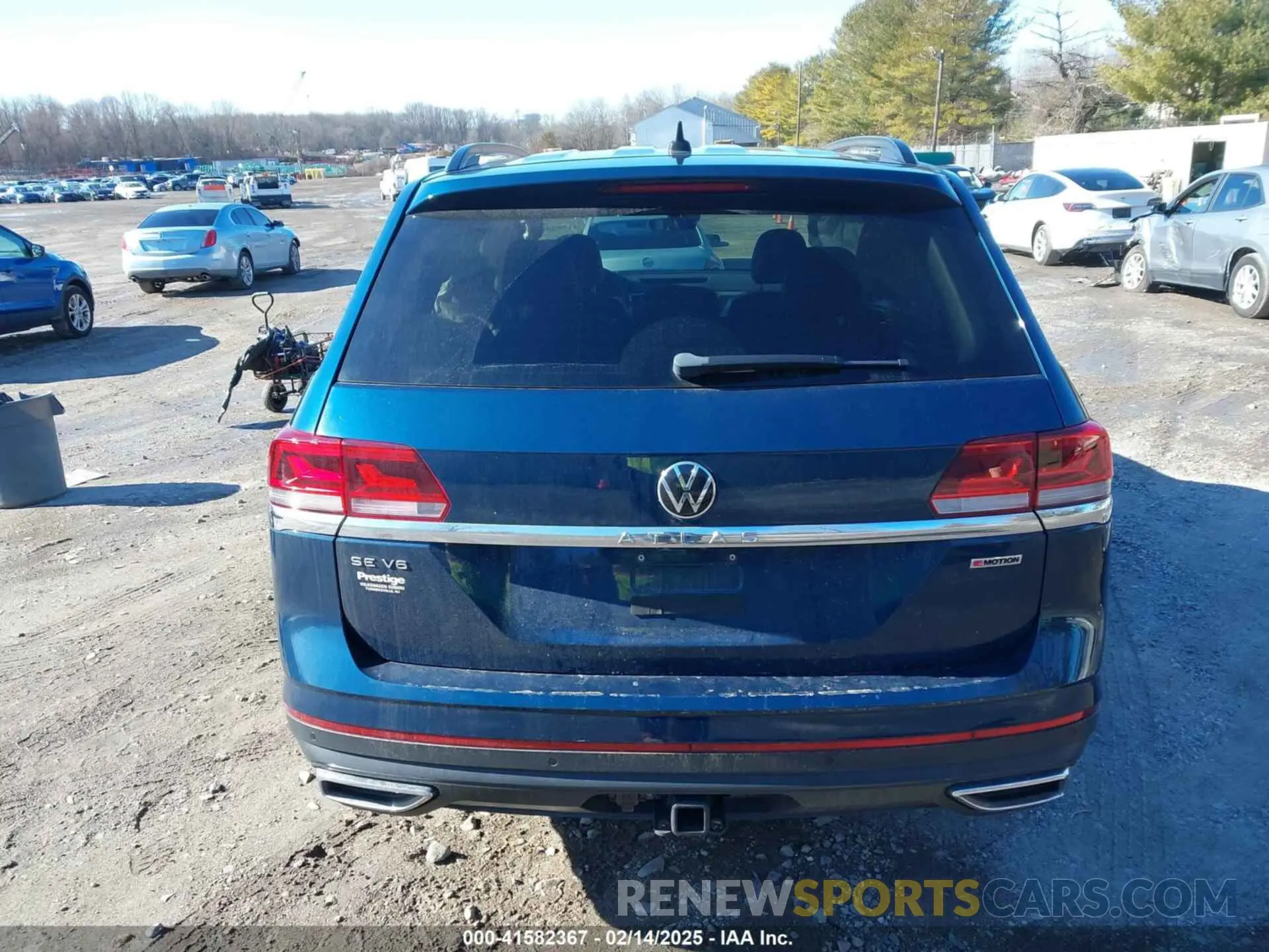 15 Photograph of a damaged car 1V2KR2CA6MC564513 VOLKSWAGEN ATLAS 2021