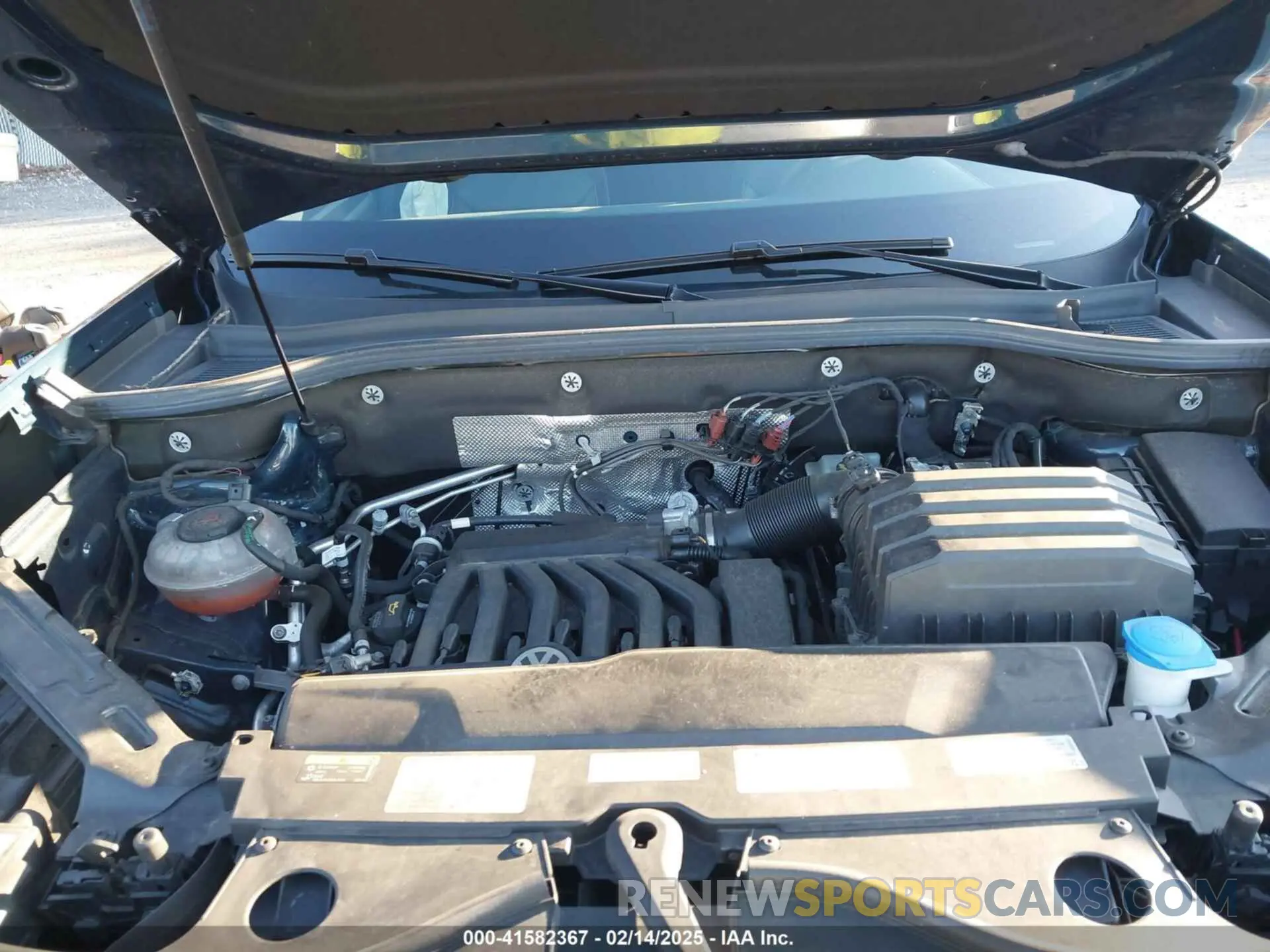 9 Photograph of a damaged car 1V2KR2CA6MC564513 VOLKSWAGEN ATLAS 2021