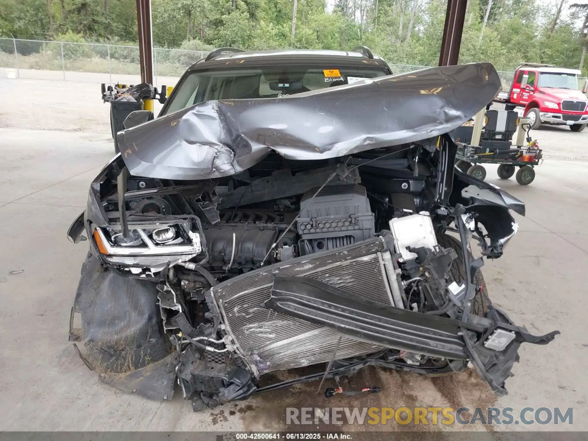 12 Photograph of a damaged car 1V2KR2CA9MC536446 VOLKSWAGEN ATLAS 2021