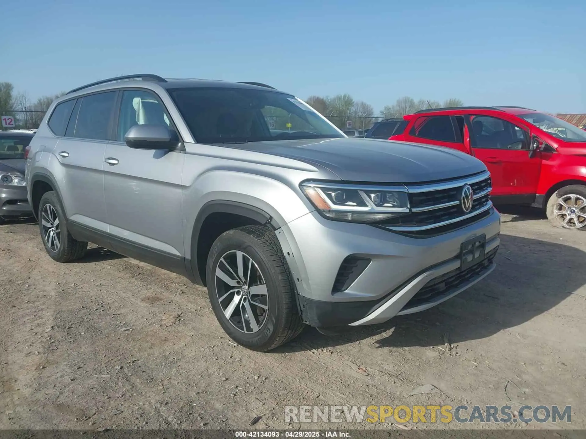 1 Photograph of a damaged car 1V2LP2CA1MC538847 VOLKSWAGEN ATLAS 2021