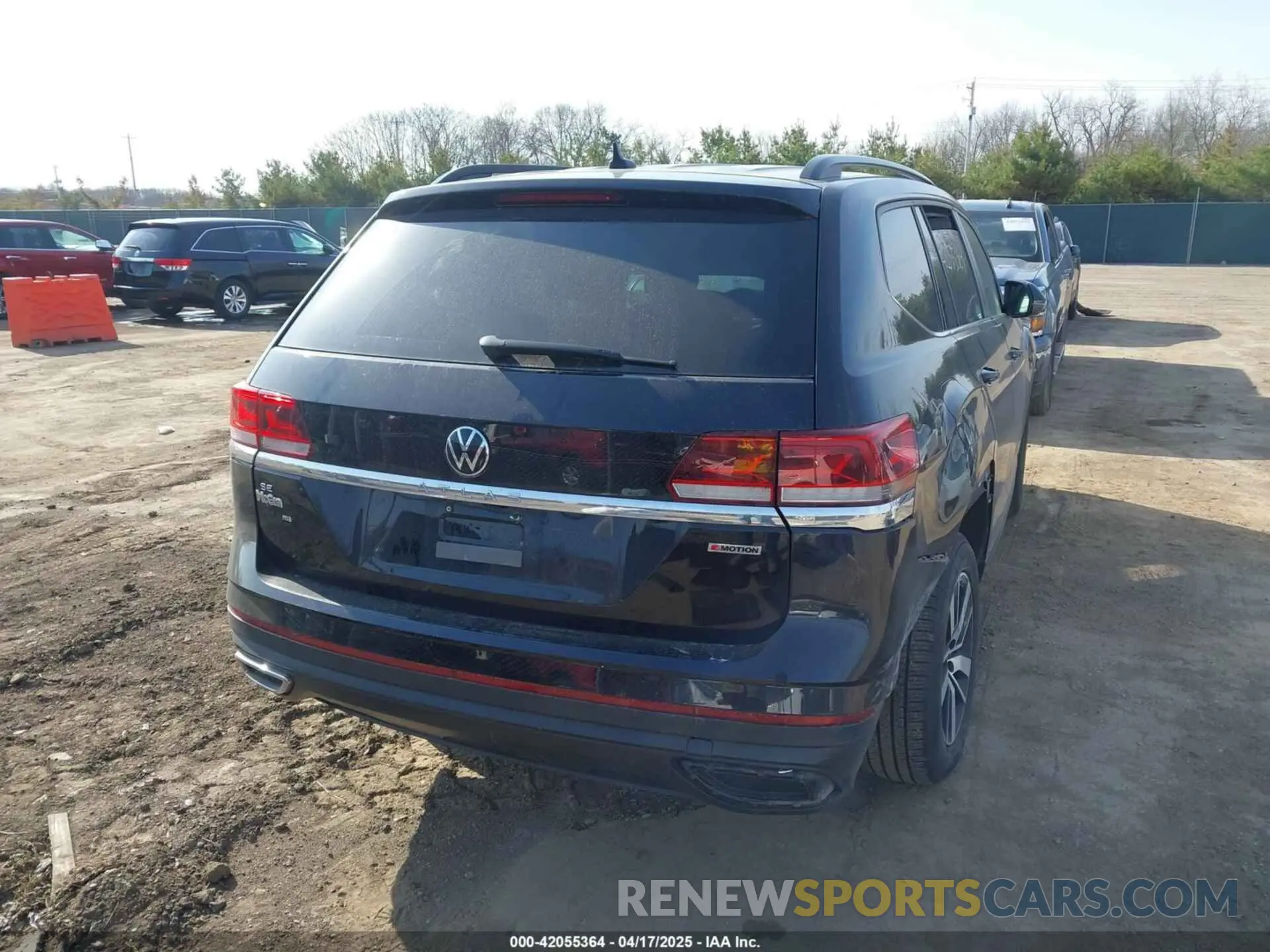 4 Фотография поврежденного автомобиля 1V2LP2CA4MC563211 VOLKSWAGEN ATLAS 2021