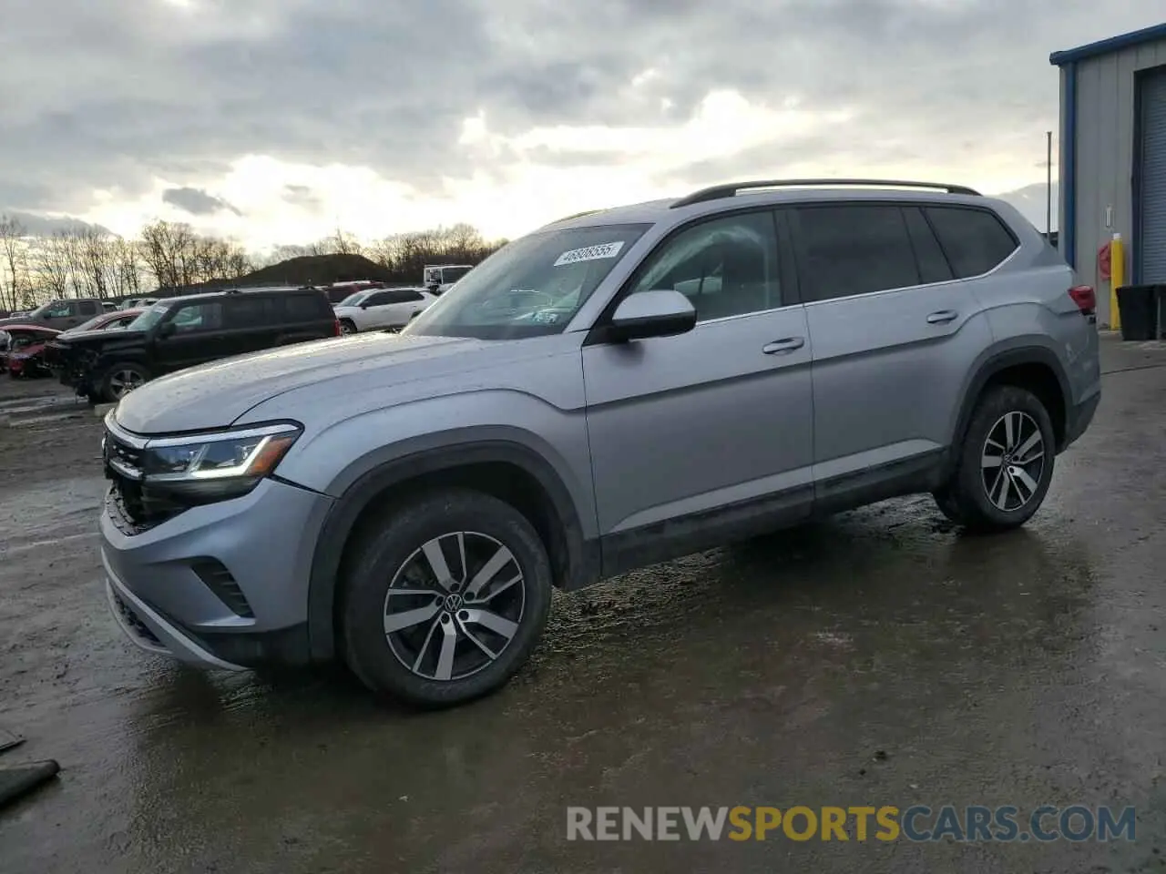 1 Photograph of a damaged car 1V2LP2CAXMC513803 VOLKSWAGEN ATLAS 2021