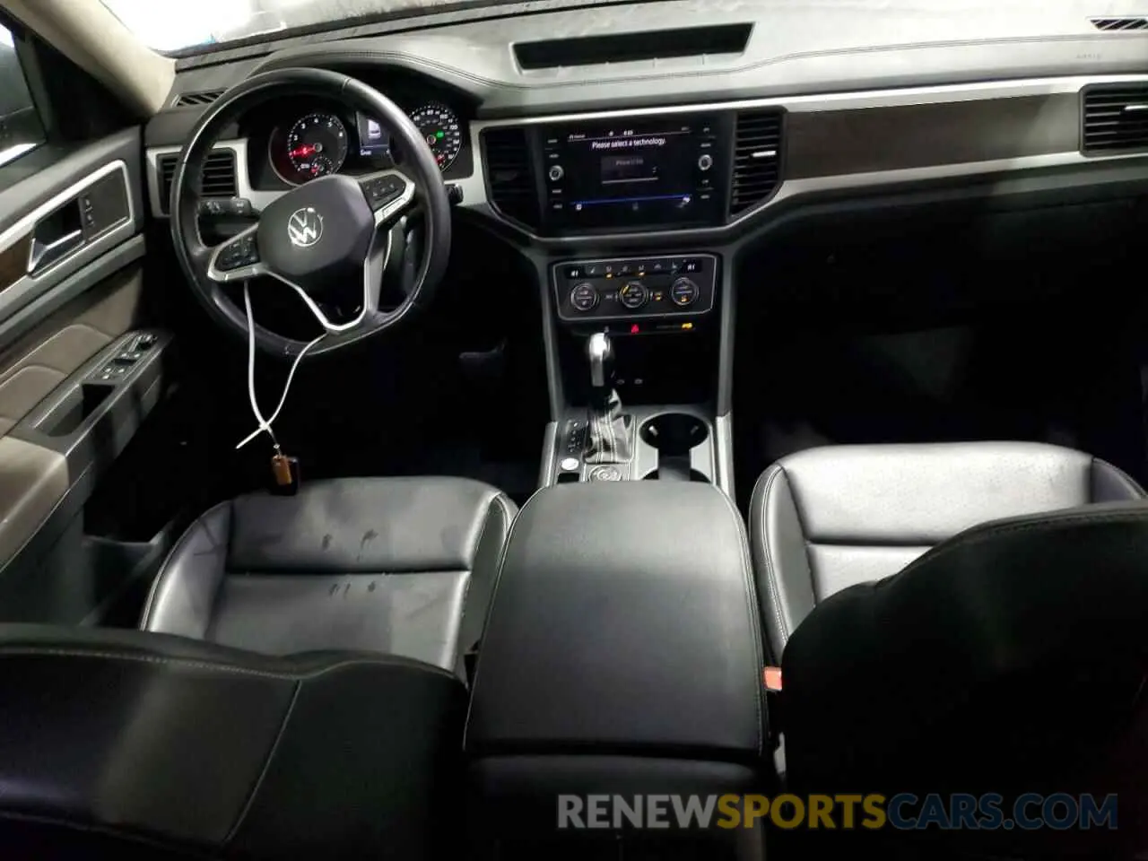 8 Photograph of a damaged car 1V2LP2CAXMC610564 VOLKSWAGEN ATLAS 2021