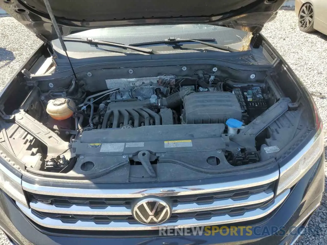 11 Photograph of a damaged car 1V2ME2CA0MC213388 VOLKSWAGEN ATLAS 2021