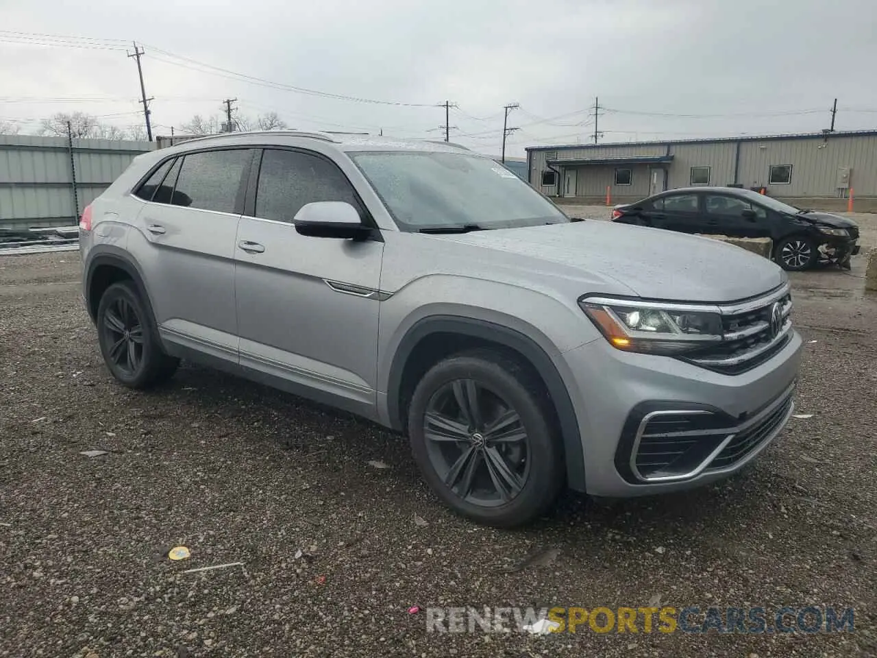 4 Photograph of a damaged car 1V2NE2CA7MC211044 VOLKSWAGEN ATLAS 2021