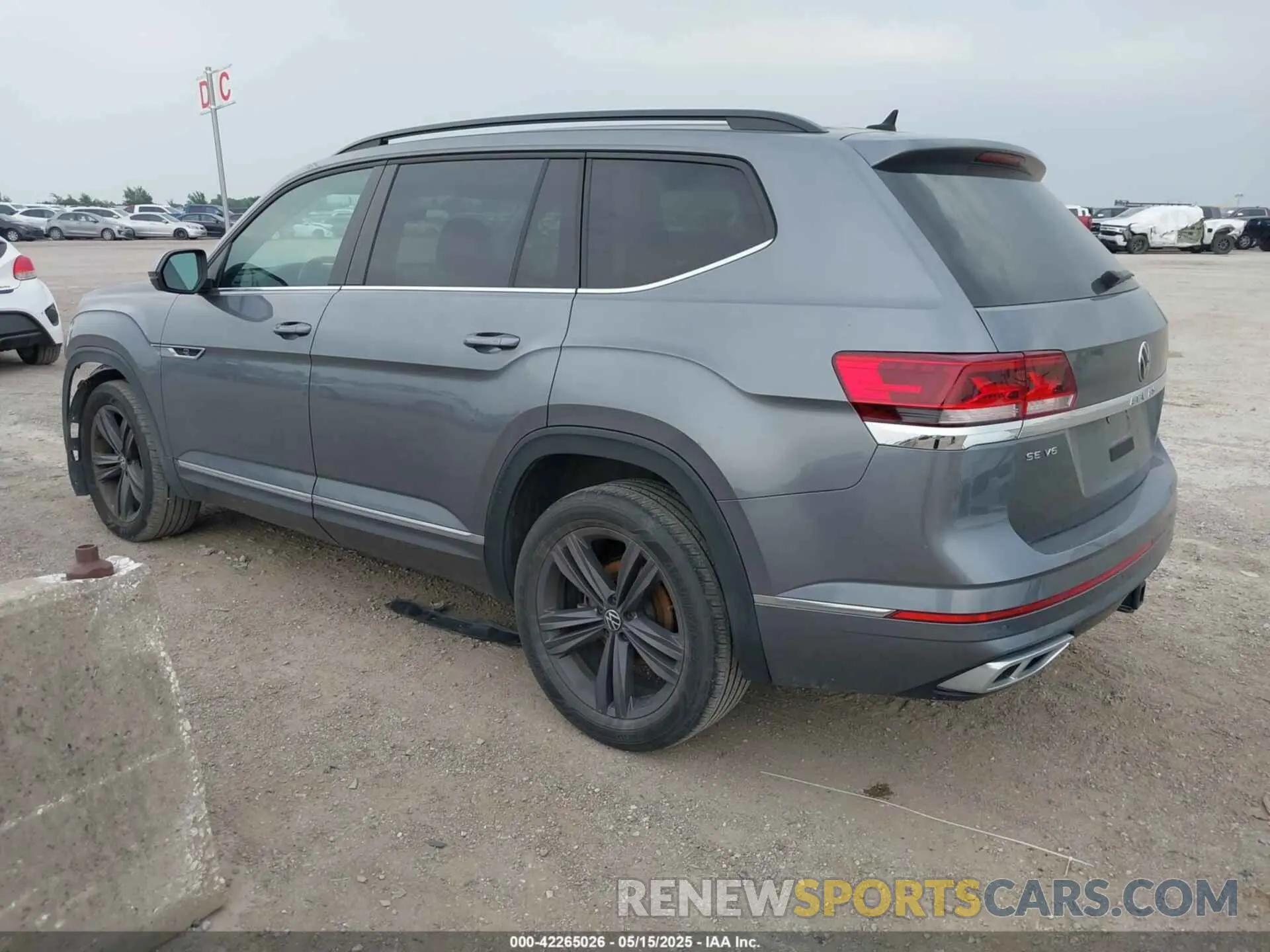 3 Фотография поврежденного автомобиля 1V2NR2CA4MC529207 VOLKSWAGEN ATLAS 2021
