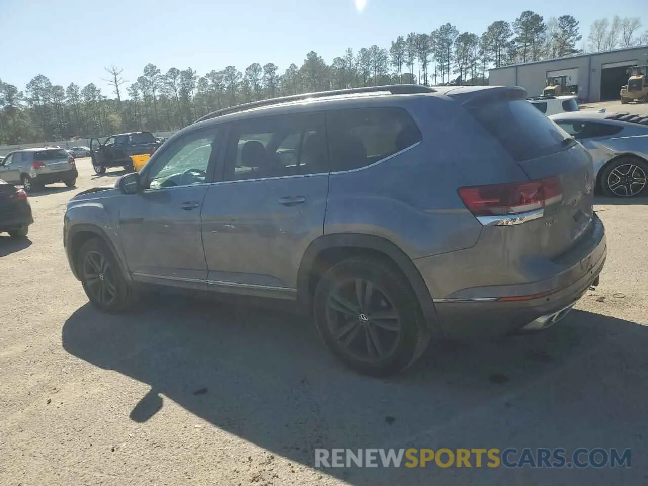2 Photograph of a damaged car 1V2NR2CA5MC562930 VOLKSWAGEN ATLAS 2021
