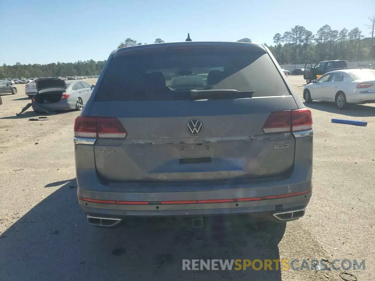 6 Photograph of a damaged car 1V2NR2CA5MC562930 VOLKSWAGEN ATLAS 2021