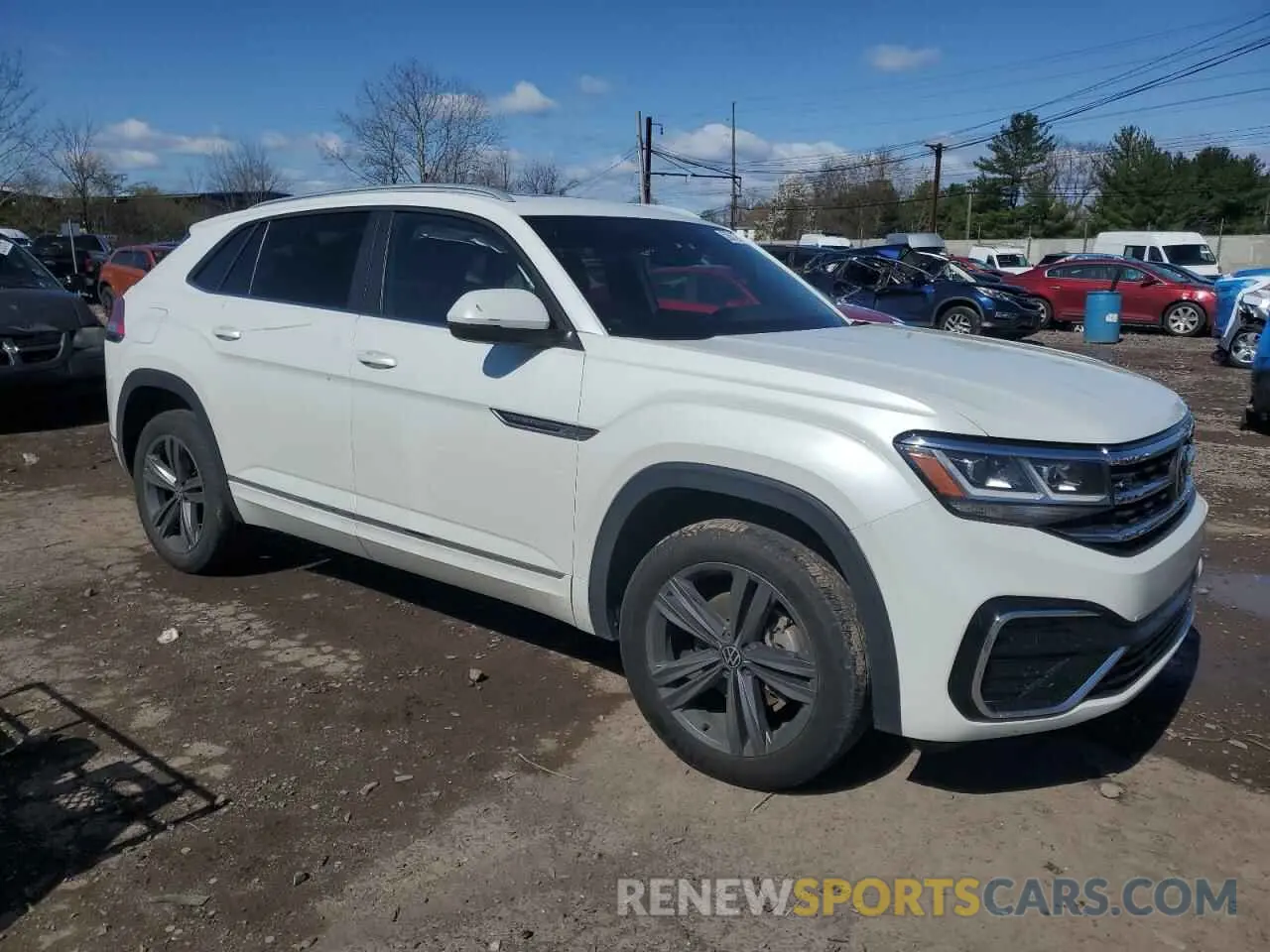 4 Photograph of a damaged car 1V2PE2CA1MC237020 VOLKSWAGEN ATLAS 2021