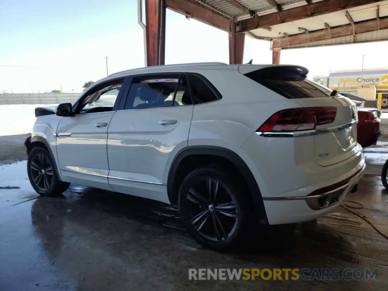 2 Photograph of a damaged car 1V2PE2CA4MC219711 VOLKSWAGEN ATLAS 2021