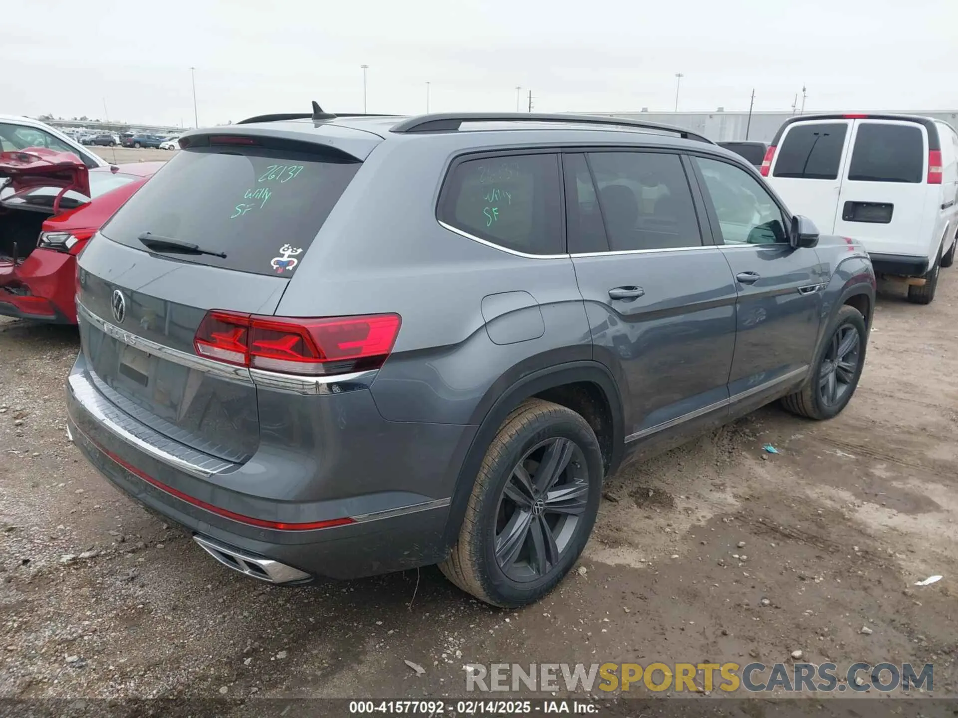 4 Фотография поврежденного автомобиля 1V2PR2CA1MC586800 VOLKSWAGEN ATLAS 2021