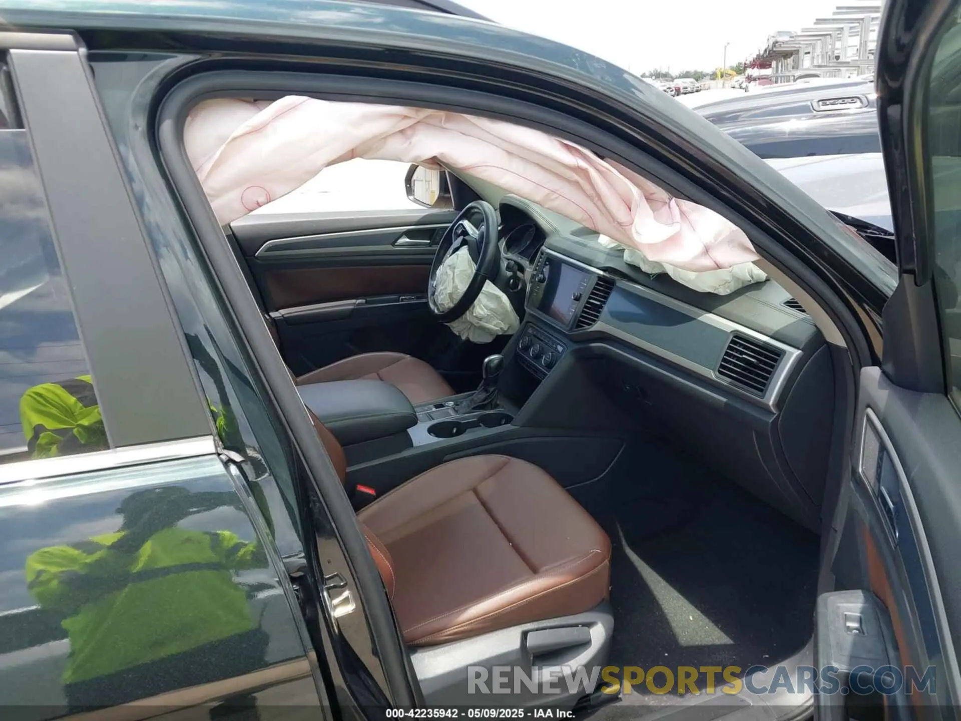5 Фотография поврежденного автомобиля 1V2PR2CA7MC510191 VOLKSWAGEN ATLAS 2021