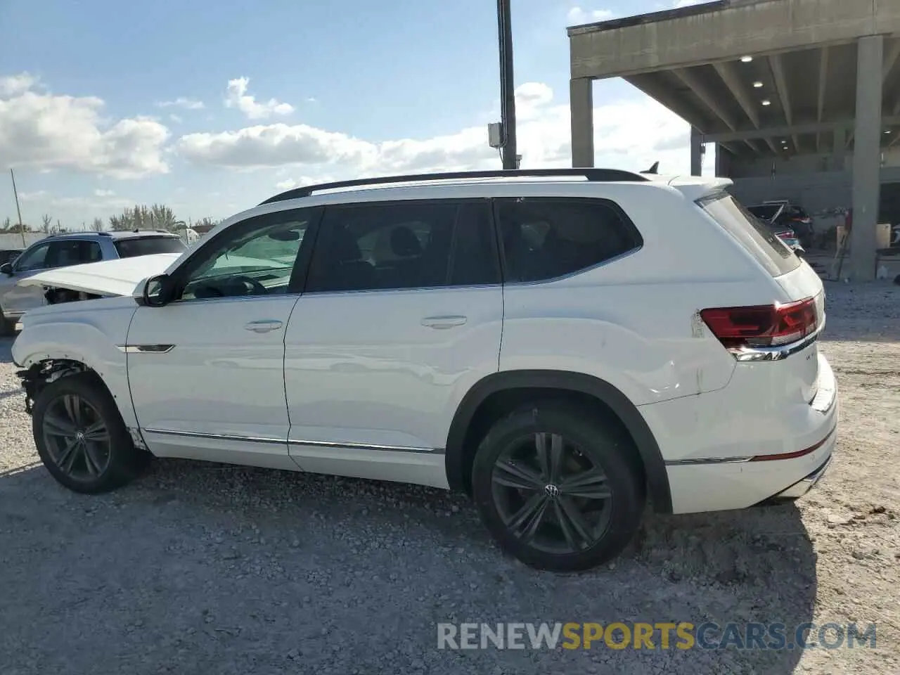 2 Photograph of a damaged car 1V2PR2CA7MC569242 VOLKSWAGEN ATLAS 2021