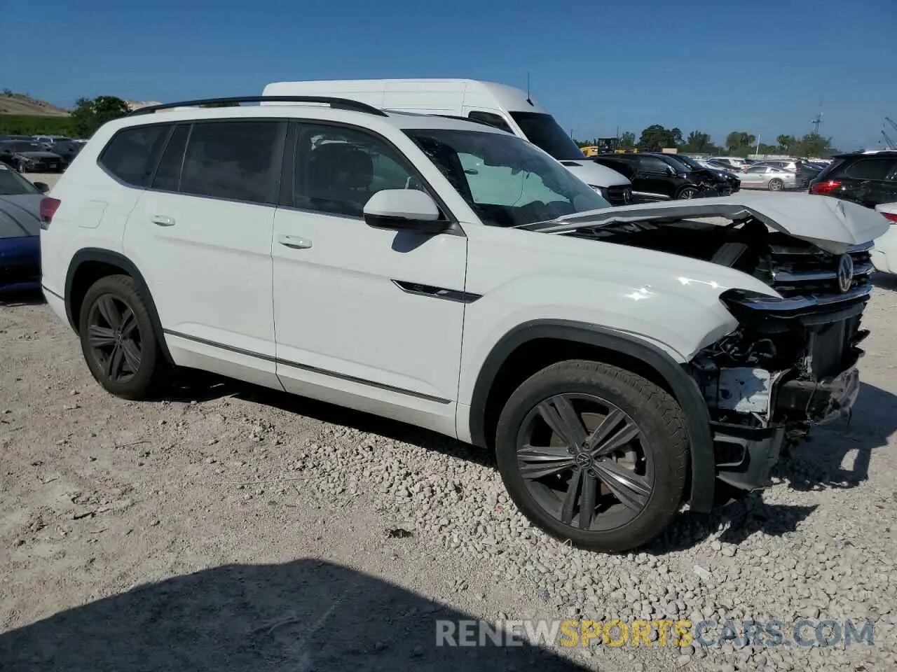 4 Photograph of a damaged car 1V2PR2CA7MC569242 VOLKSWAGEN ATLAS 2021