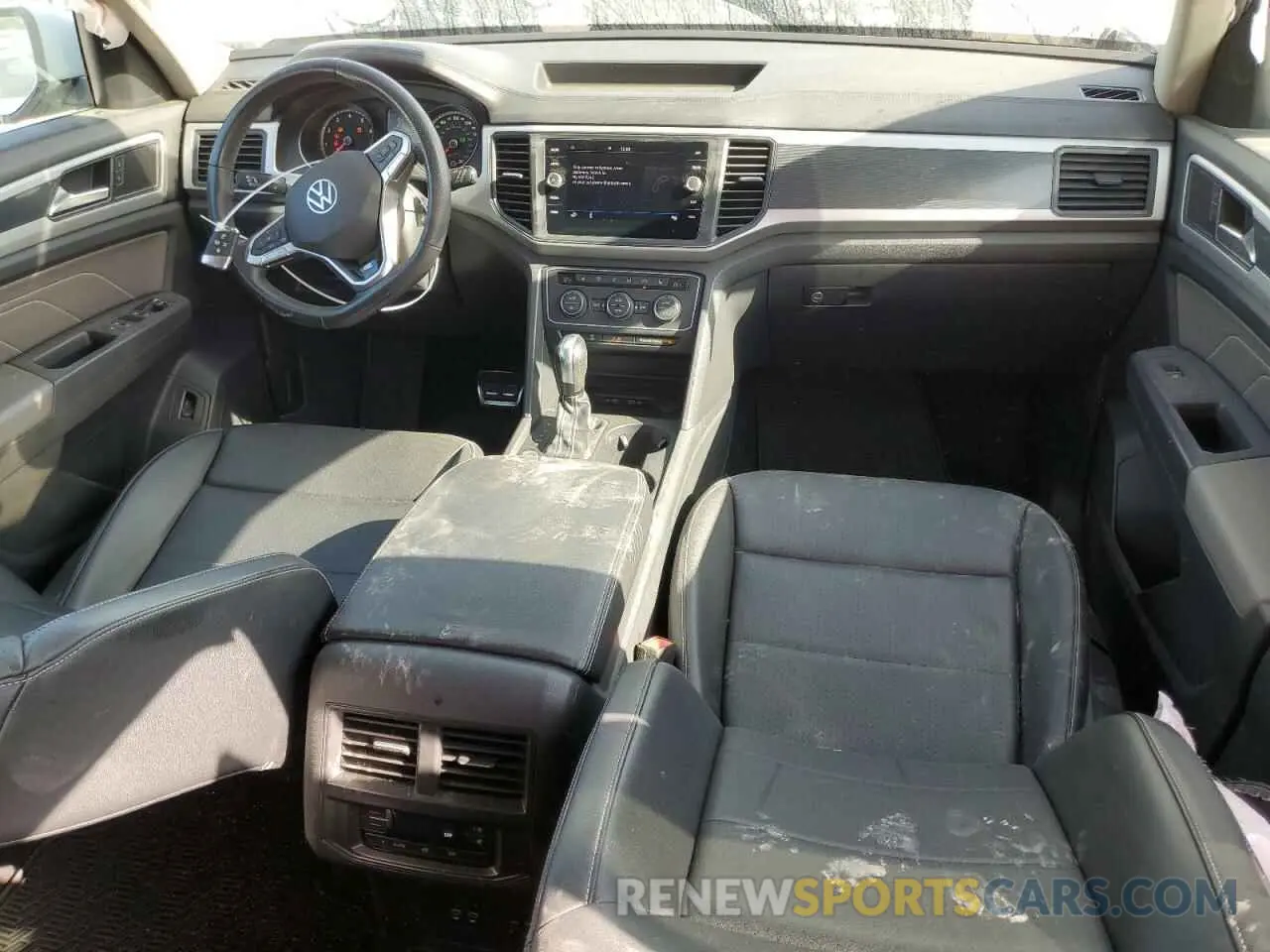 8 Photograph of a damaged car 1V2PR2CA7MC569242 VOLKSWAGEN ATLAS 2021