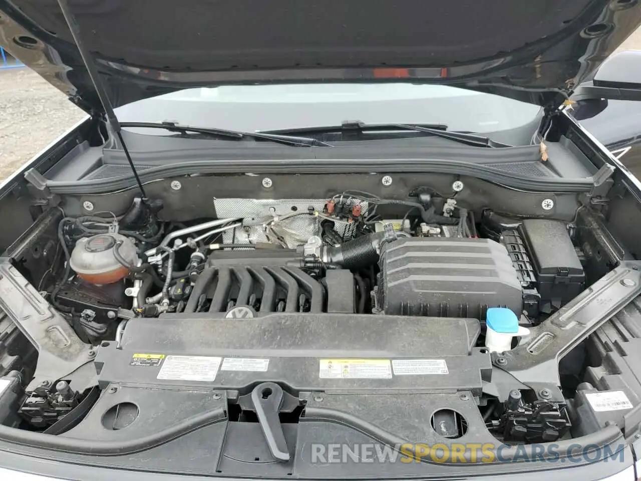 11 Photograph of a damaged car 1V2RR2CA1MC530607 VOLKSWAGEN ATLAS 2021