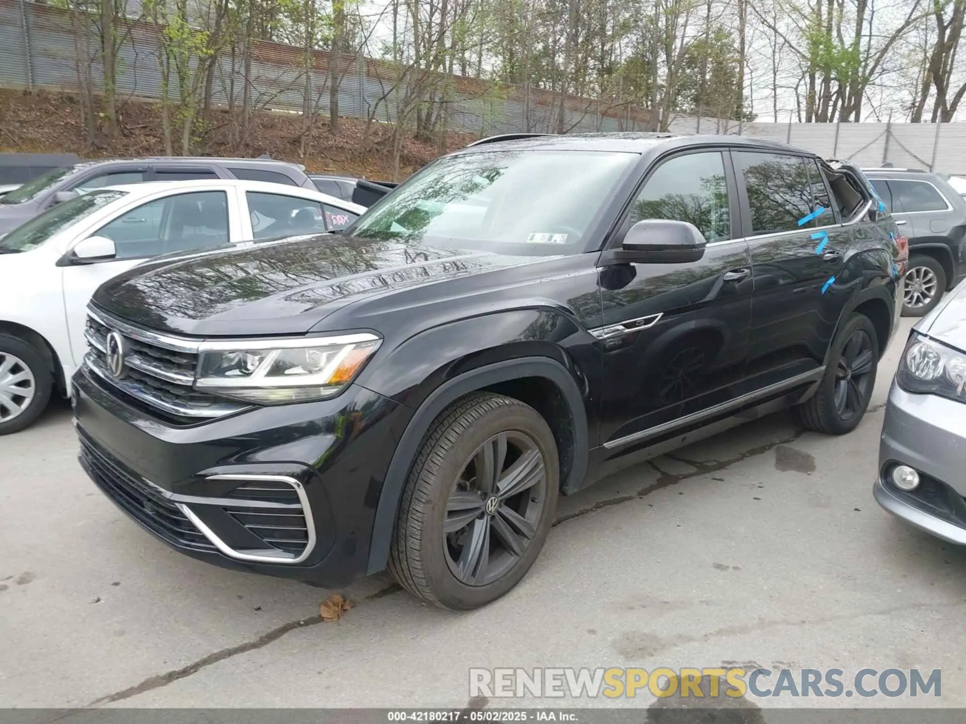 2 Фотография поврежденного автомобиля 1V2RR2CA5MC526642 VOLKSWAGEN ATLAS 2021
