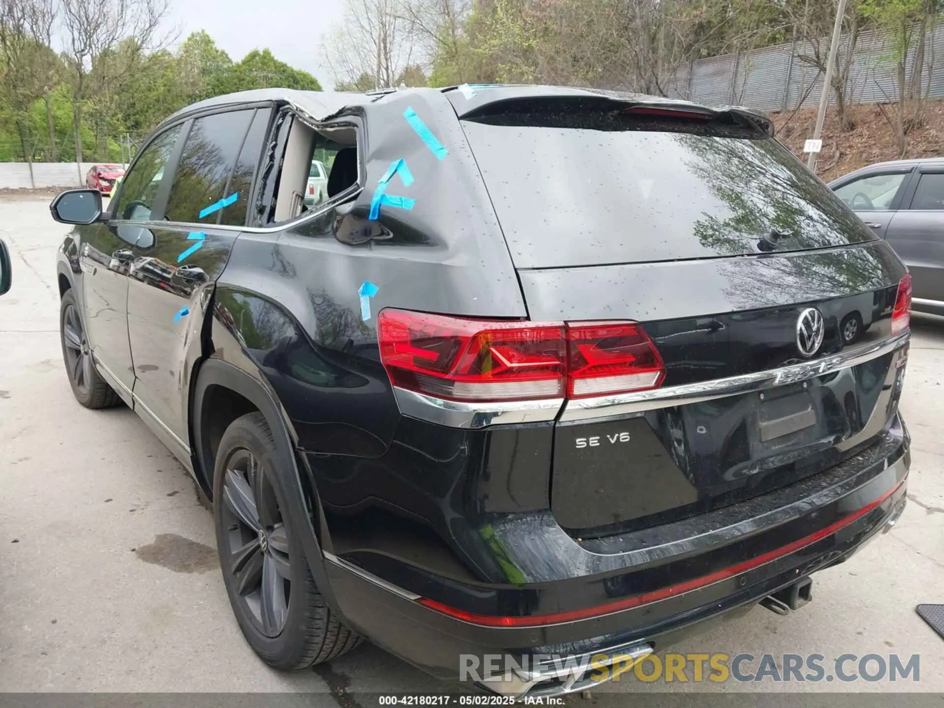 3 Фотография поврежденного автомобиля 1V2RR2CA5MC526642 VOLKSWAGEN ATLAS 2021