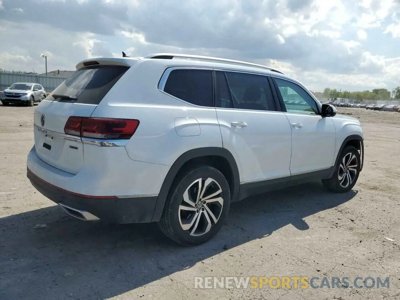 3 Photograph of a damaged car 1V2TP2CA2MC556063 VOLKSWAGEN ATLAS 2021