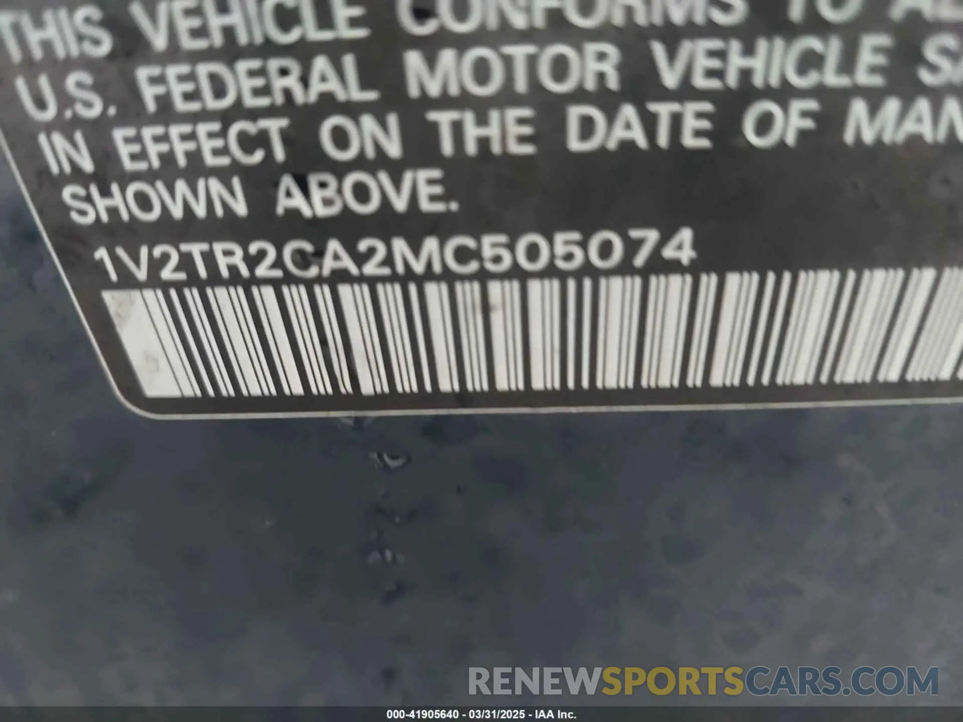 9 Photograph of a damaged car 1V2TR2CA2MC505074 VOLKSWAGEN ATLAS 2021