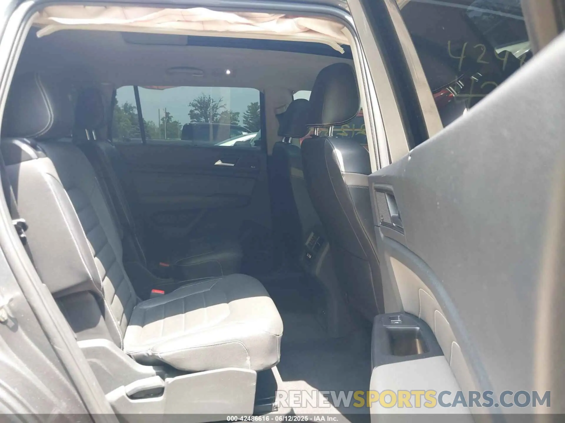 8 Фотография поврежденного автомобиля 1V2TR2CA2MC540651 VOLKSWAGEN ATLAS 2021