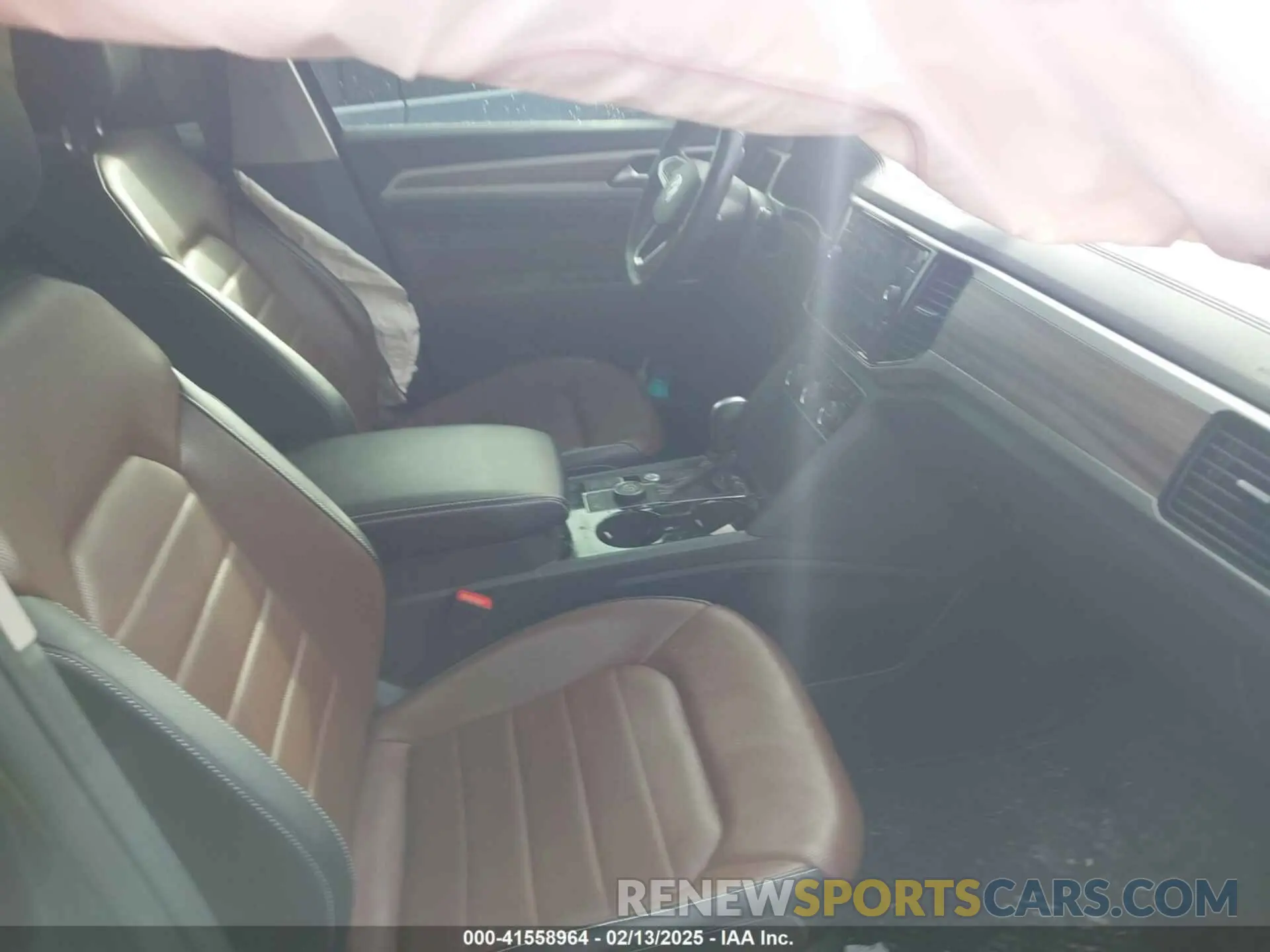 5 Фотография поврежденного автомобиля 1V2TR2CA2MC588943 VOLKSWAGEN ATLAS 2021
